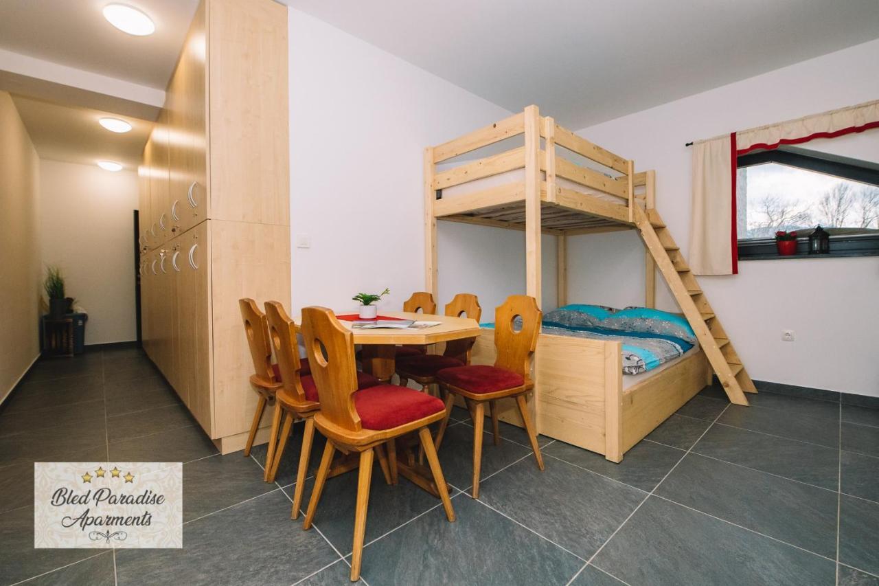 Hostel Bled Paradise Slovenia Екстер'єр фото